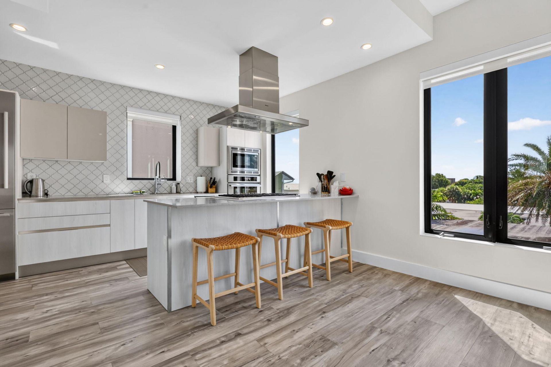 336 Balboa Street, Hollywood, FL 33019 Photo