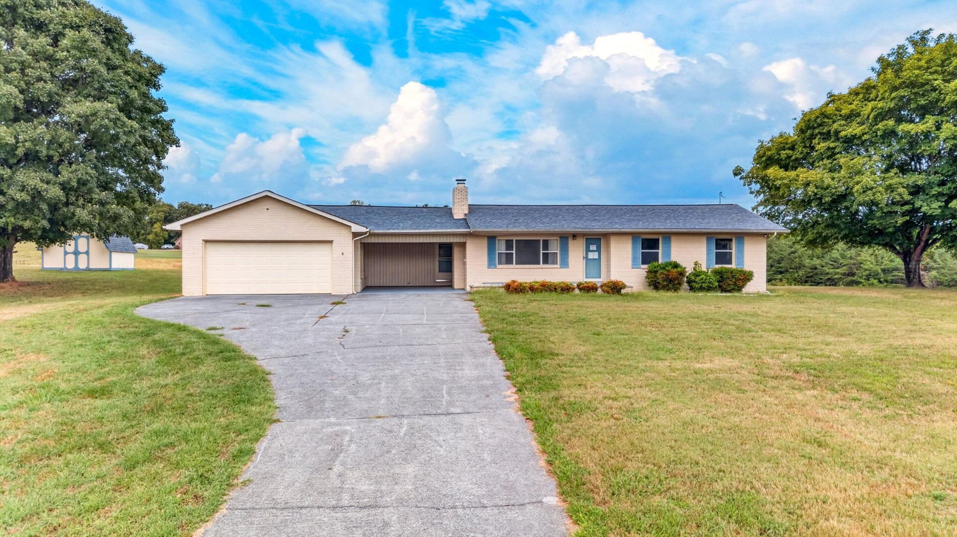 13700 Lakeshore Drive, Rutledge, TN 37861 Main Photo