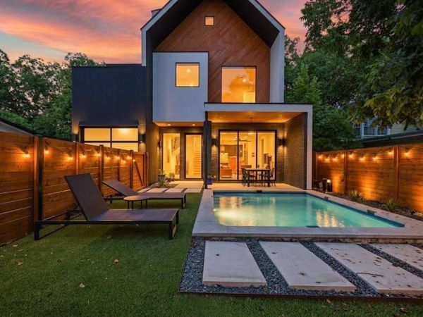2706 Stacy LN, Unit 1, Austin, TX 78704
