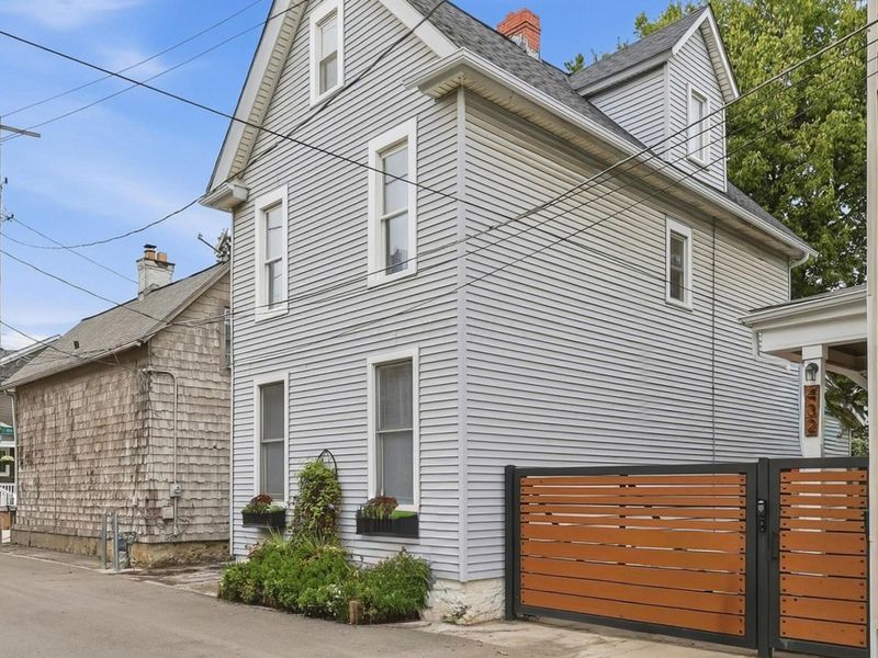 428 E Redbud Alley, Columbus, OH 43206 Photo 3