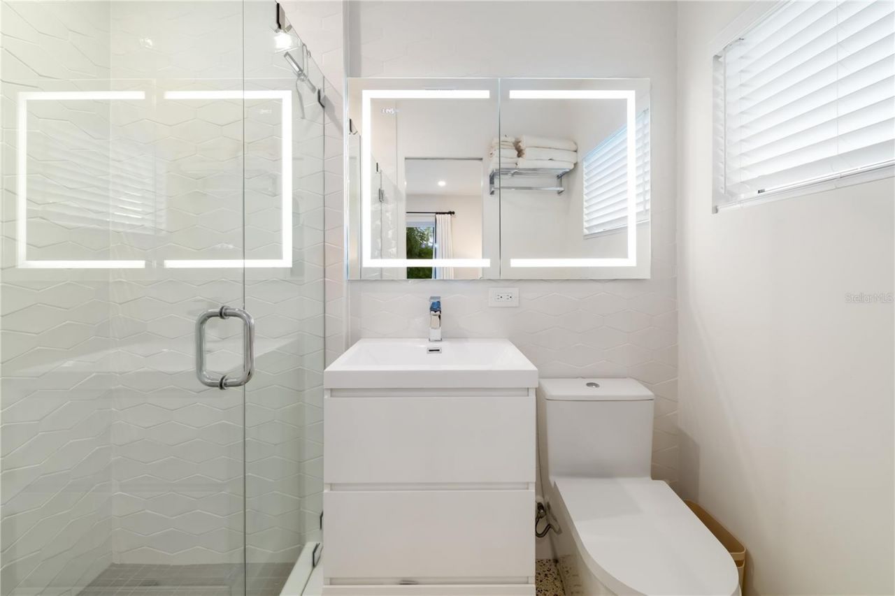 3402 S School Avenue, Sarasota, FL 34239 Photo