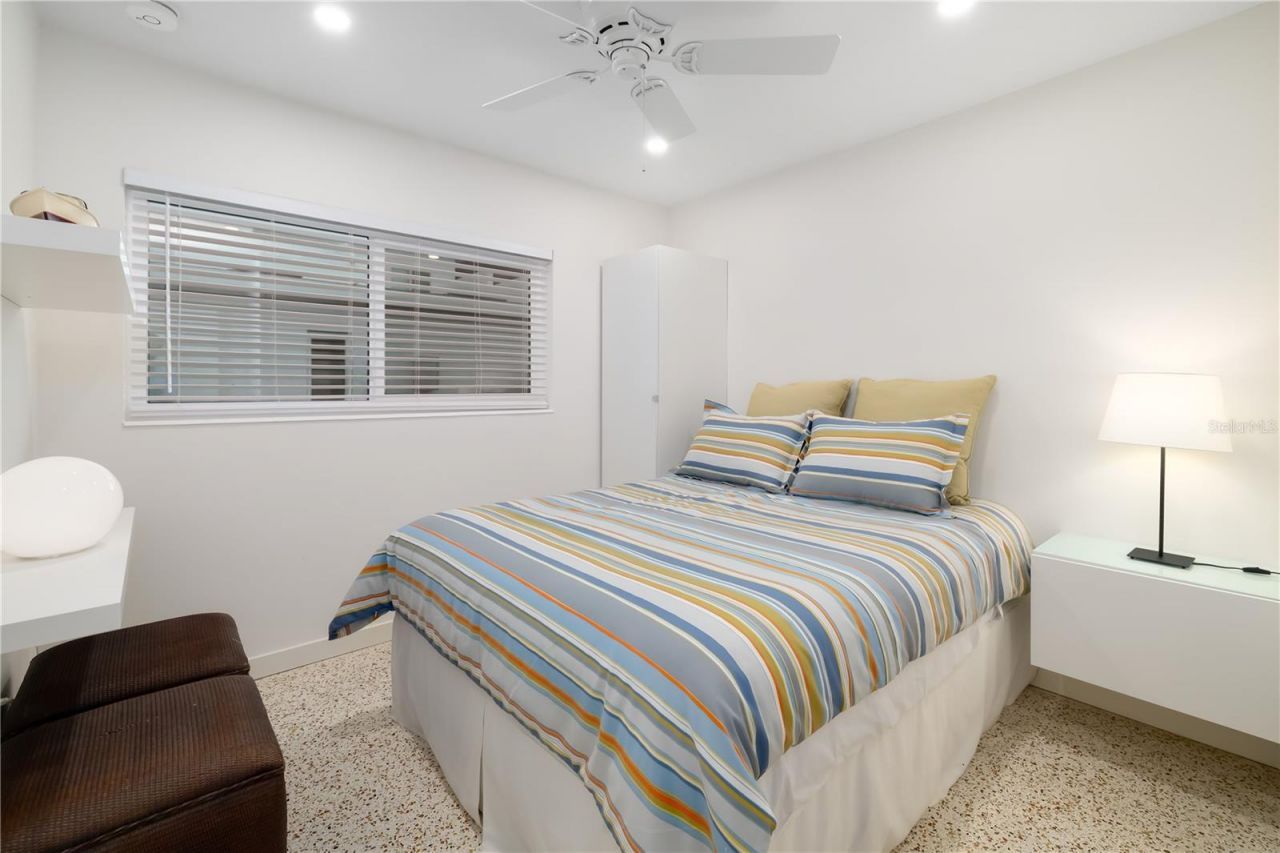 3402 S School Avenue, Sarasota, FL 34239 Photo