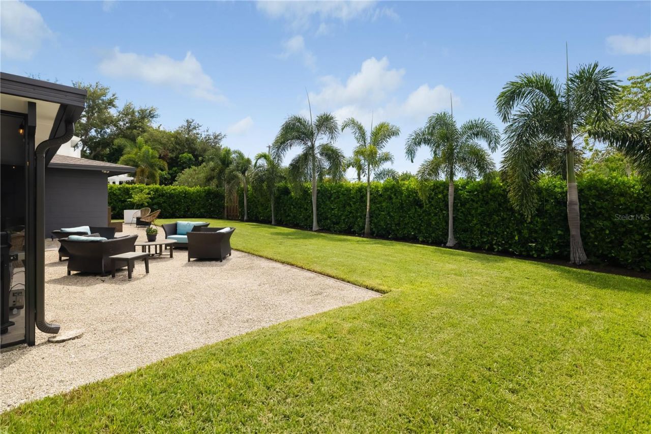 3402 S School Avenue, Sarasota, FL 34239 Photo