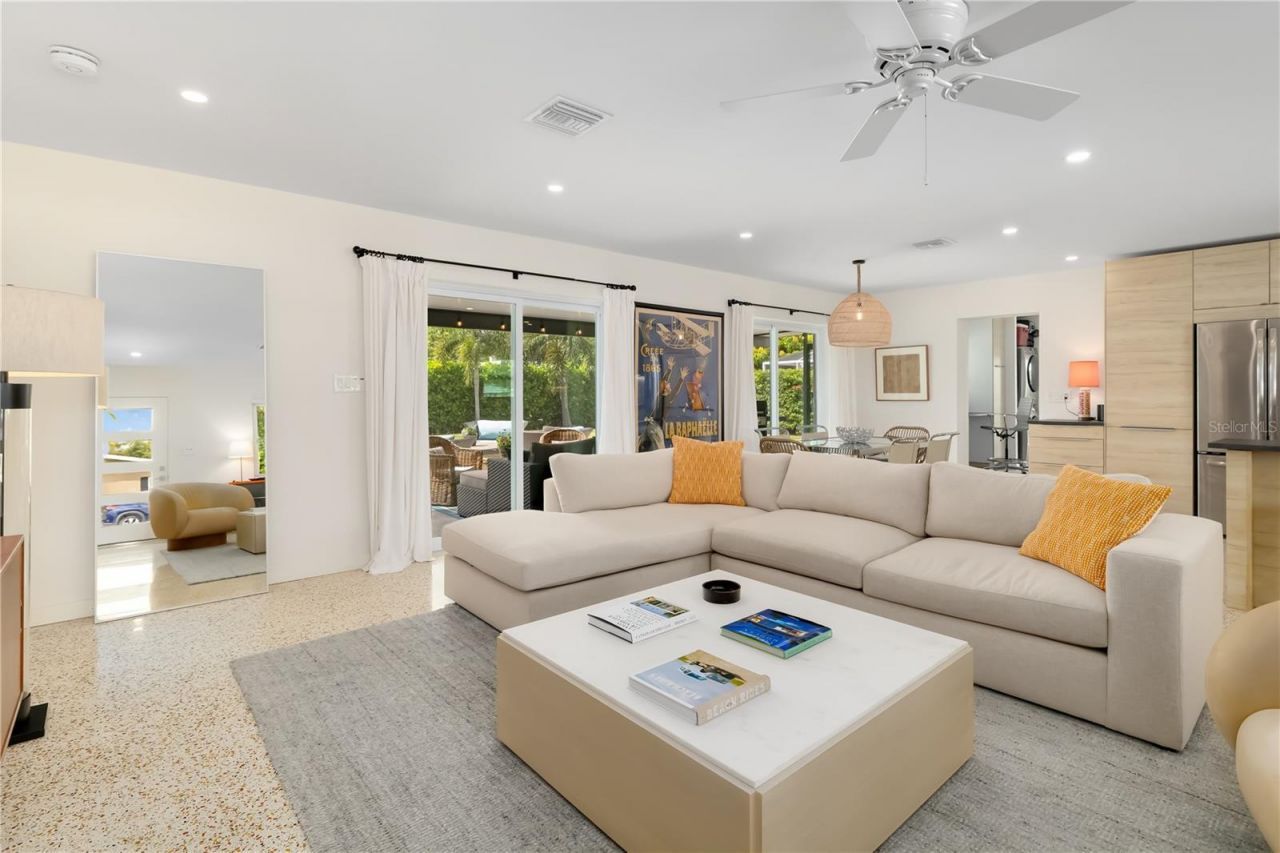 3402 S School Avenue, Sarasota, FL 34239 Photo