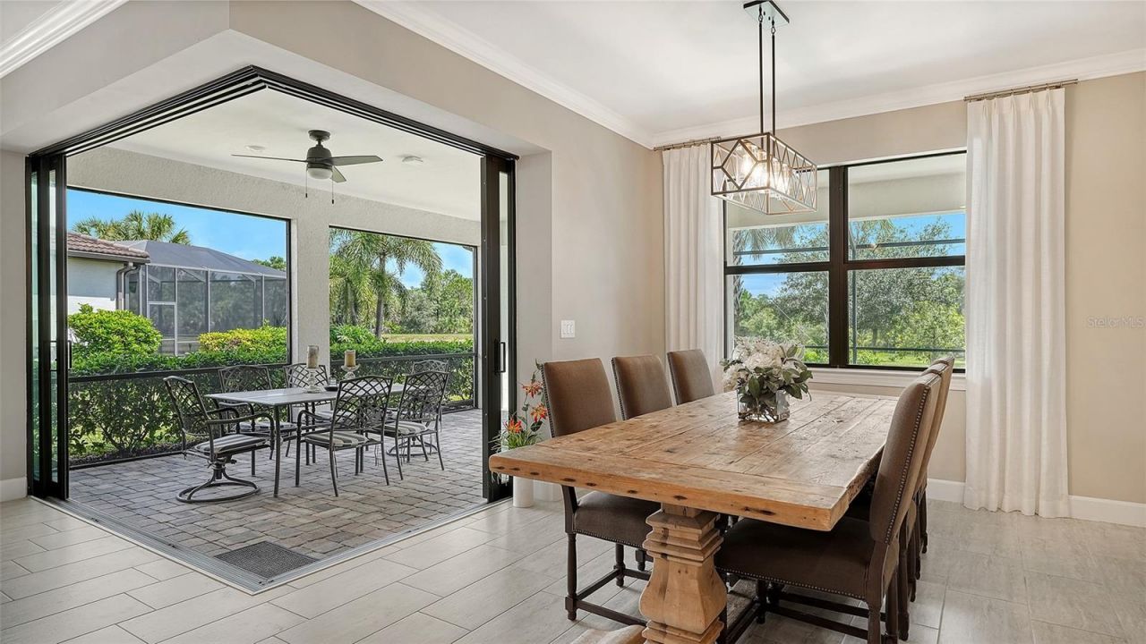 12422 Wood Fern Court, Sarasota, FL 34238 Photo