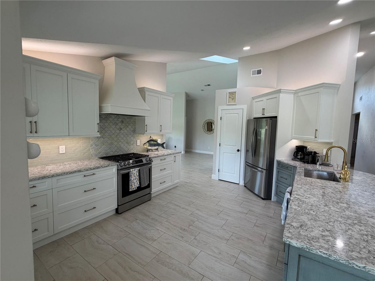 209 Bromely Circle, New Smyrna Beach, FL 32168 Photo