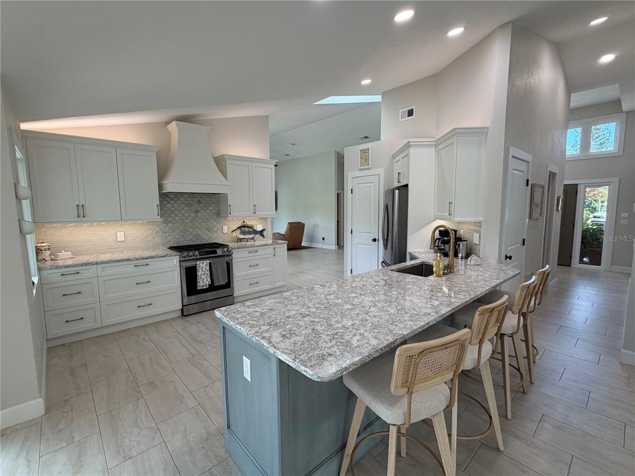 209 Bromely Circle, New Smyrna Beach, FL 32168 Photo