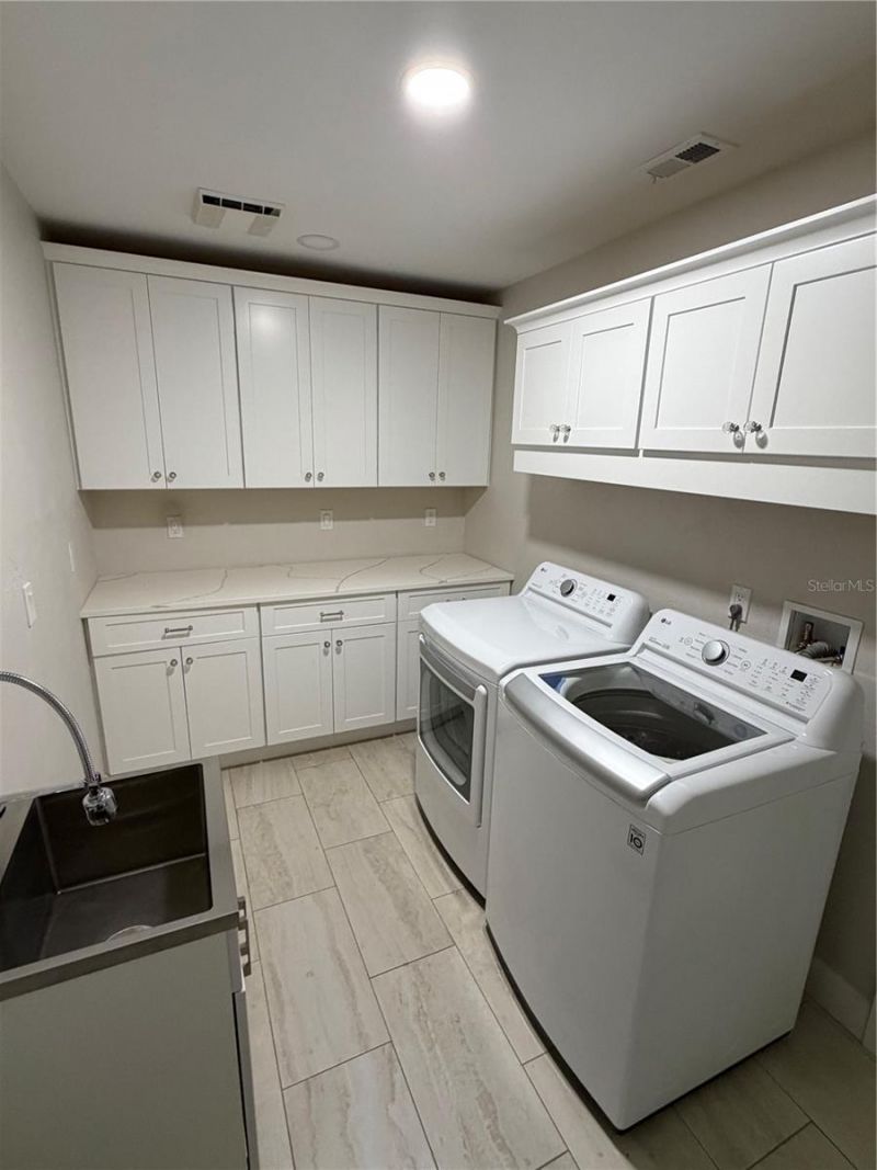209 Bromely Circle, New Smyrna Beach, FL 32168 Photo