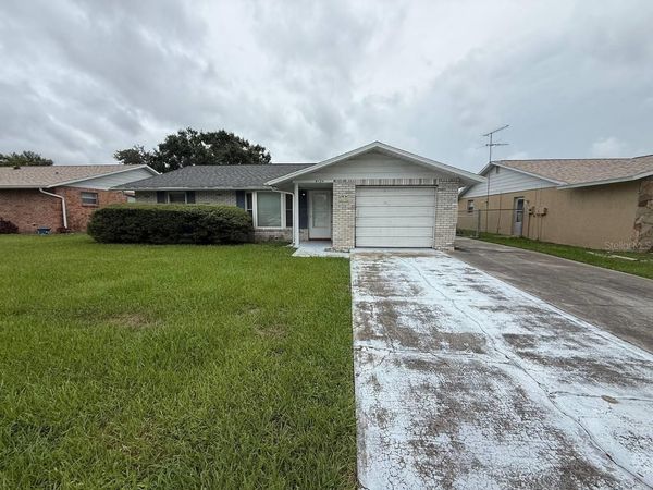 6124 18TH STREET , ZEPHYRHILLS, FL 33542