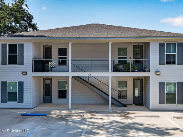 776 Moanalua Way, Diamondhead, MS 39525