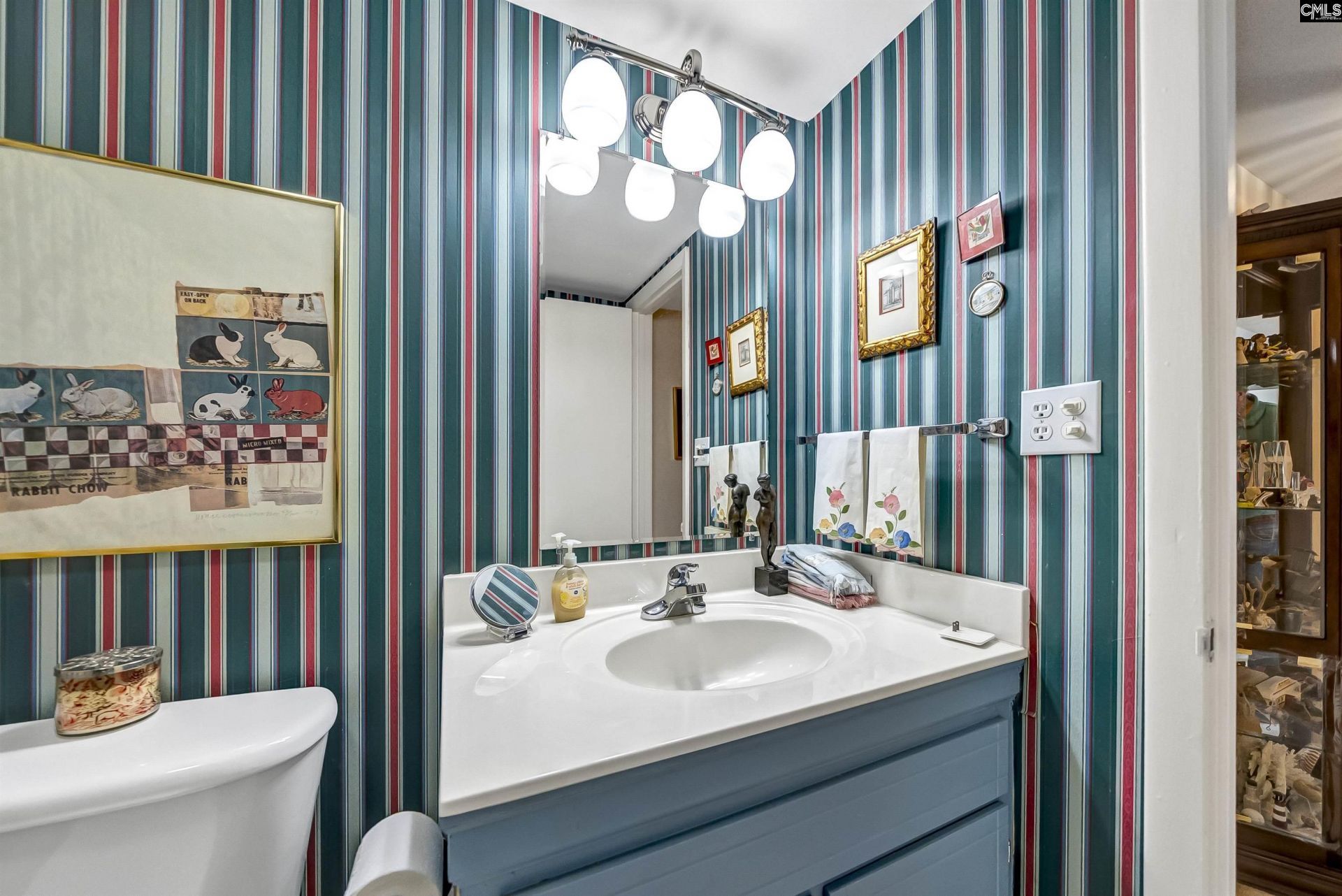 1825 St. Julian Place Photo 18