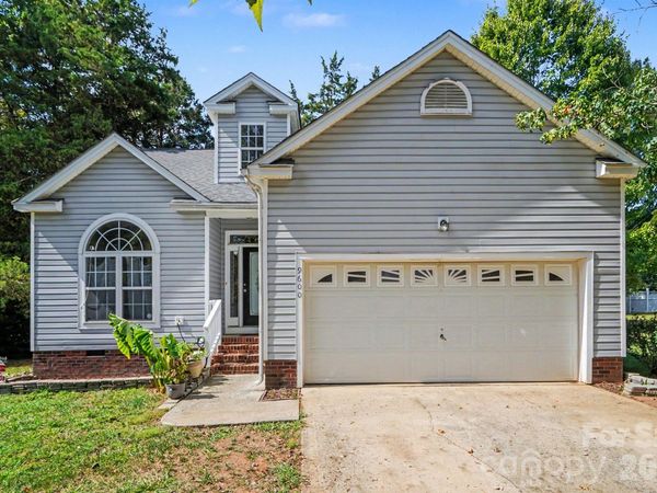 9600 Veronica Drive, Charlotte, NC 28215