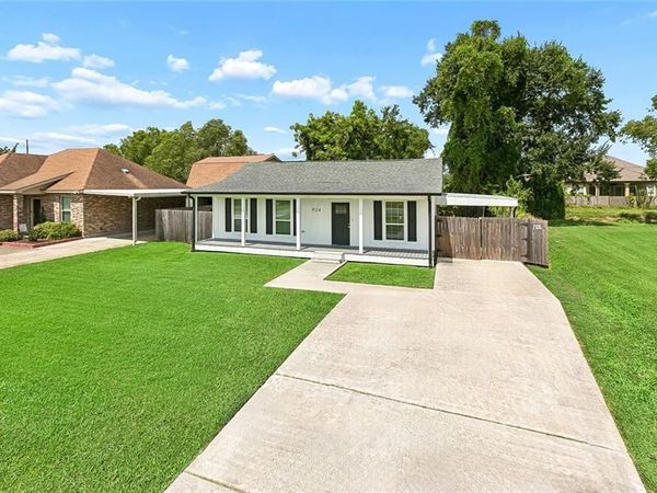 924 GASSEN Street , Luling, LA 70070