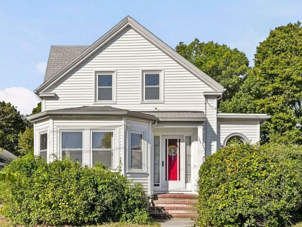 164 Burrill St, Swampscott, MA 01907