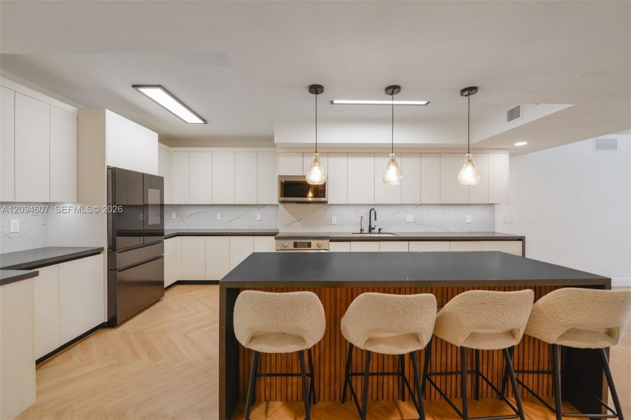 1850 S Ocean Dr , Unit 3702, Hallandale Beach, FL 33009 Photo