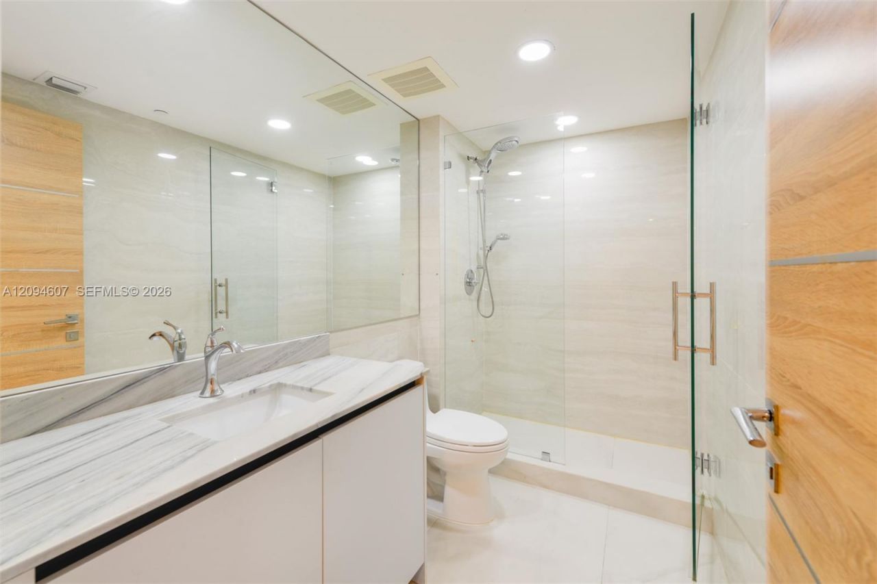 1850 S Ocean Dr , Unit 3702, Hallandale Beach, FL 33009 Photo