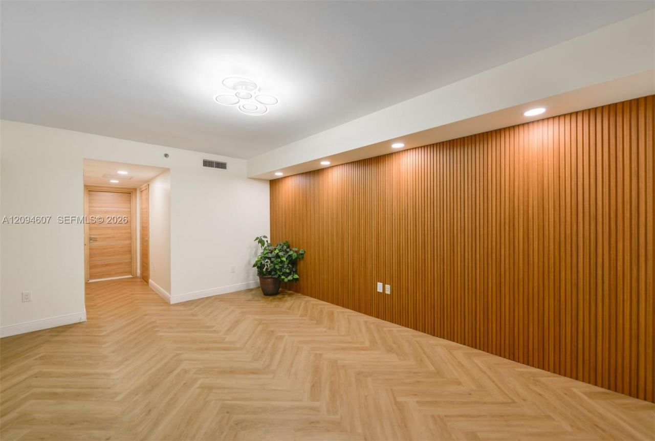 1850 S Ocean Dr , Unit 3702, Hallandale Beach, FL 33009 Photo