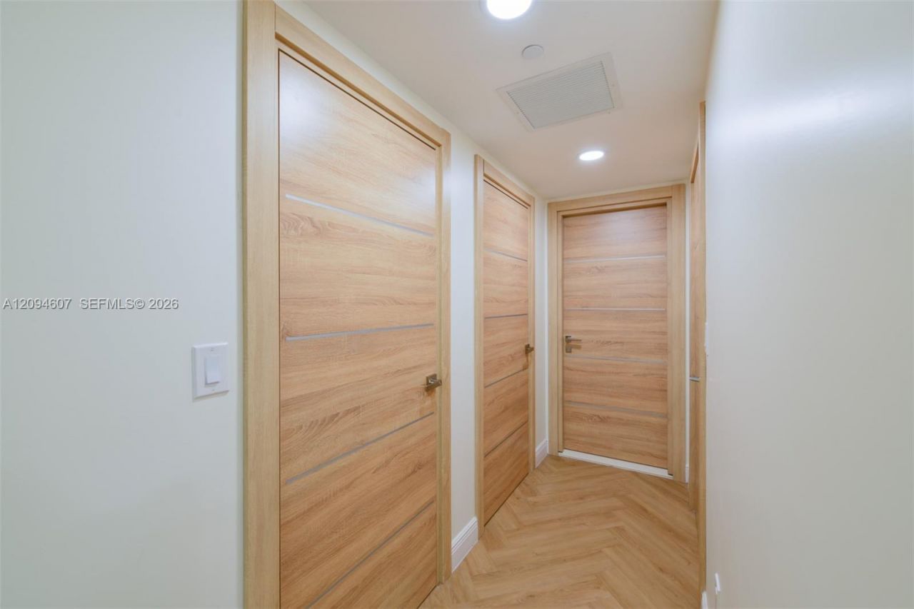 1850 S Ocean Dr , Unit 3702, Hallandale Beach, FL 33009 Photo
