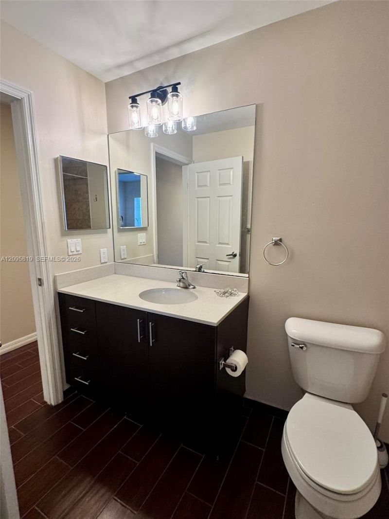 2341 SE 5th St , Pompano Beach, FL 33062 Photo
