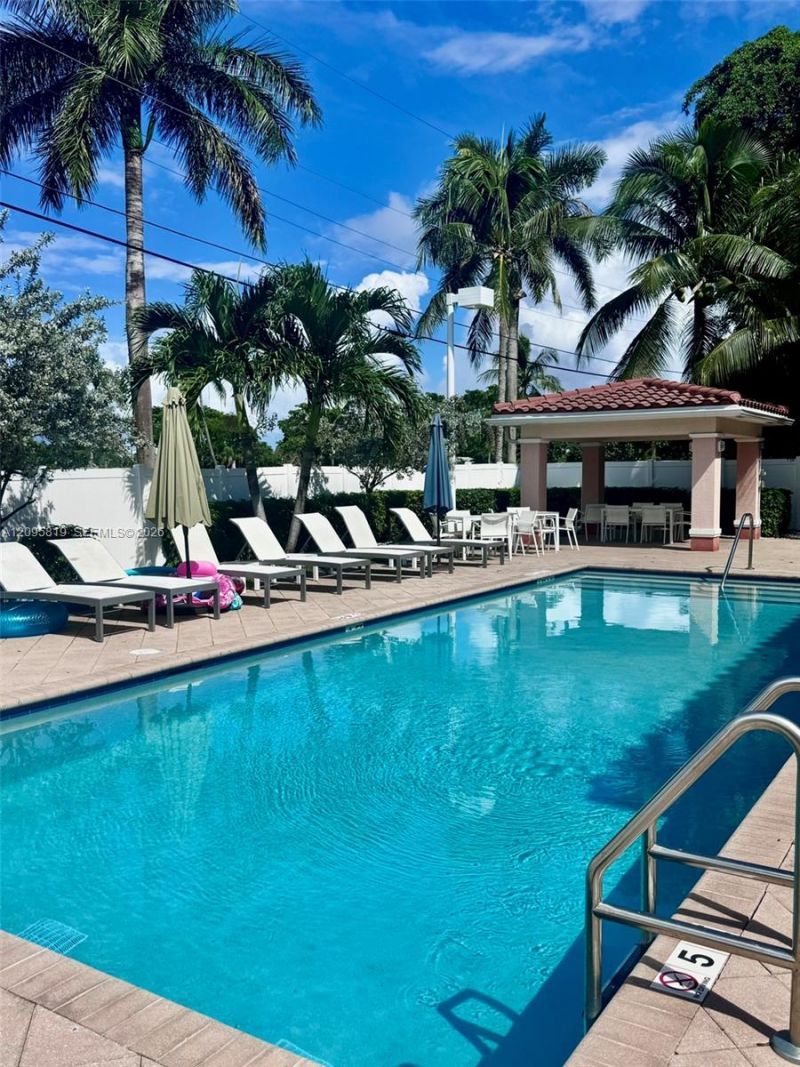 2341 SE 5th St , Pompano Beach, FL 33062 Photo