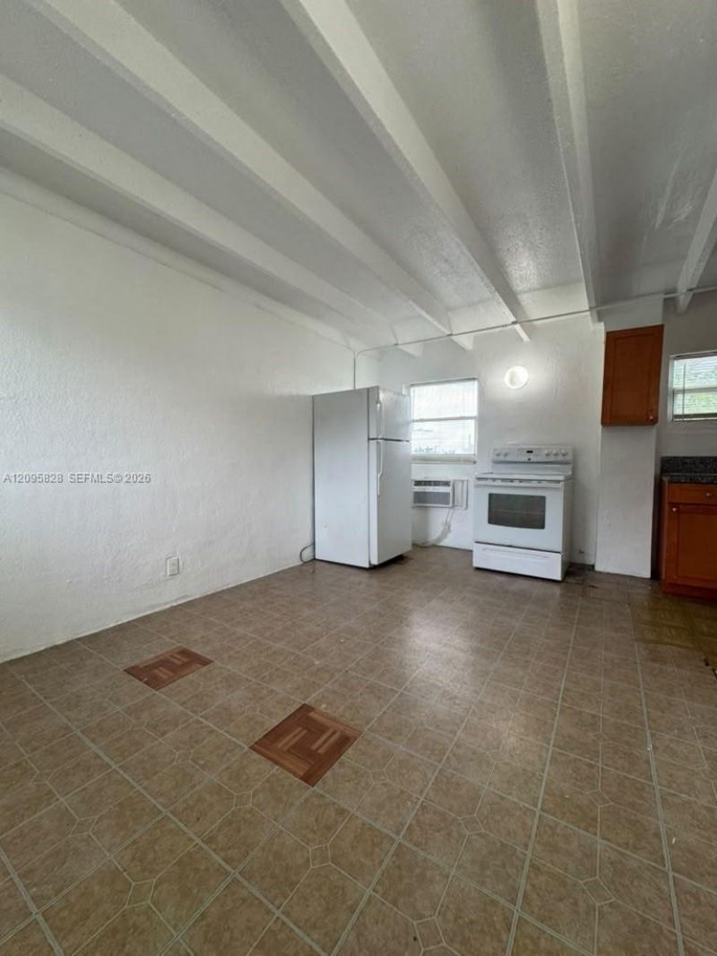845 SW 6th St , Unit 4, Homestead, FL 33030 Photo