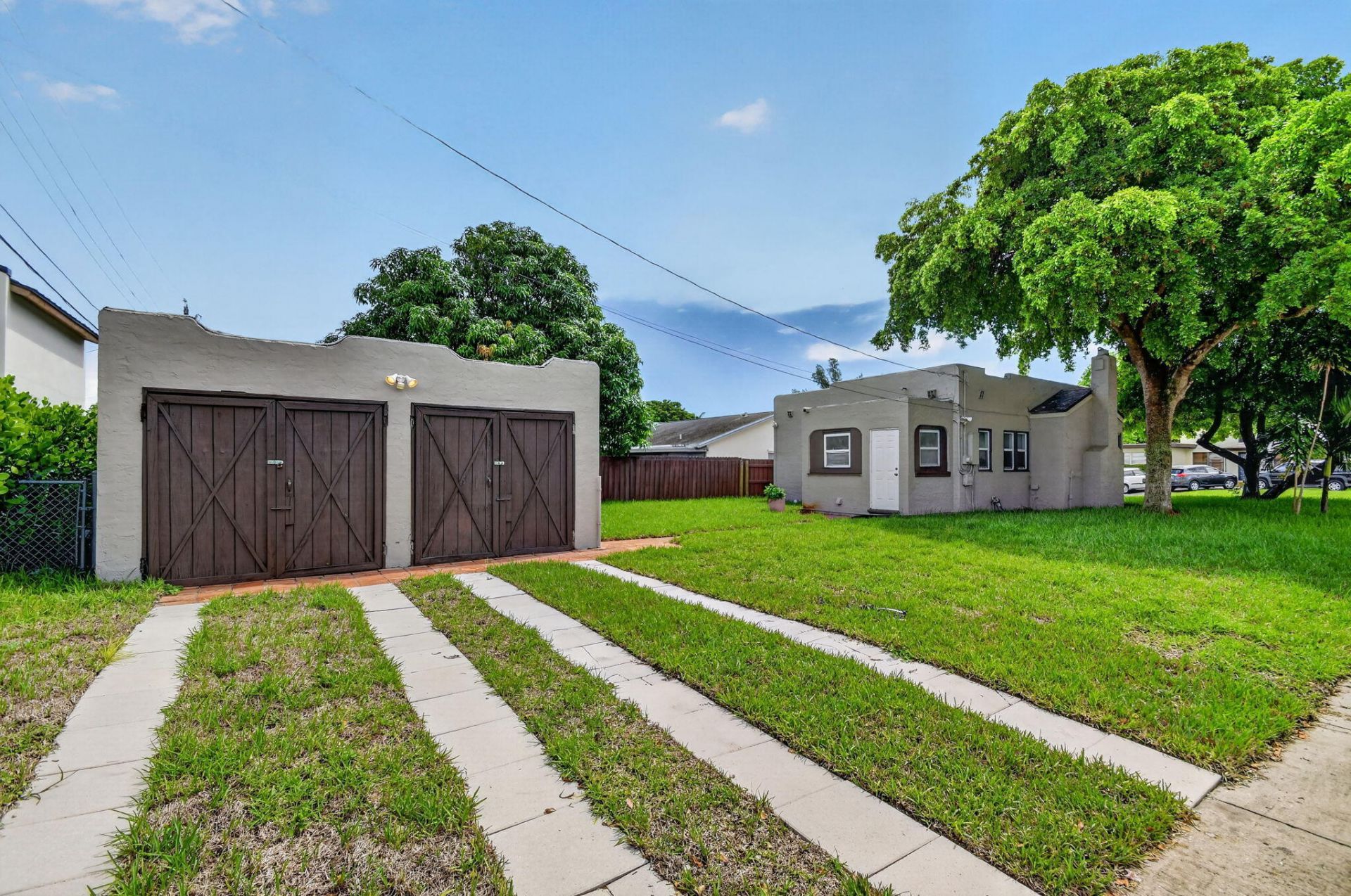 739 Kaye Street, West Palm Beach, FL 33405 Photo