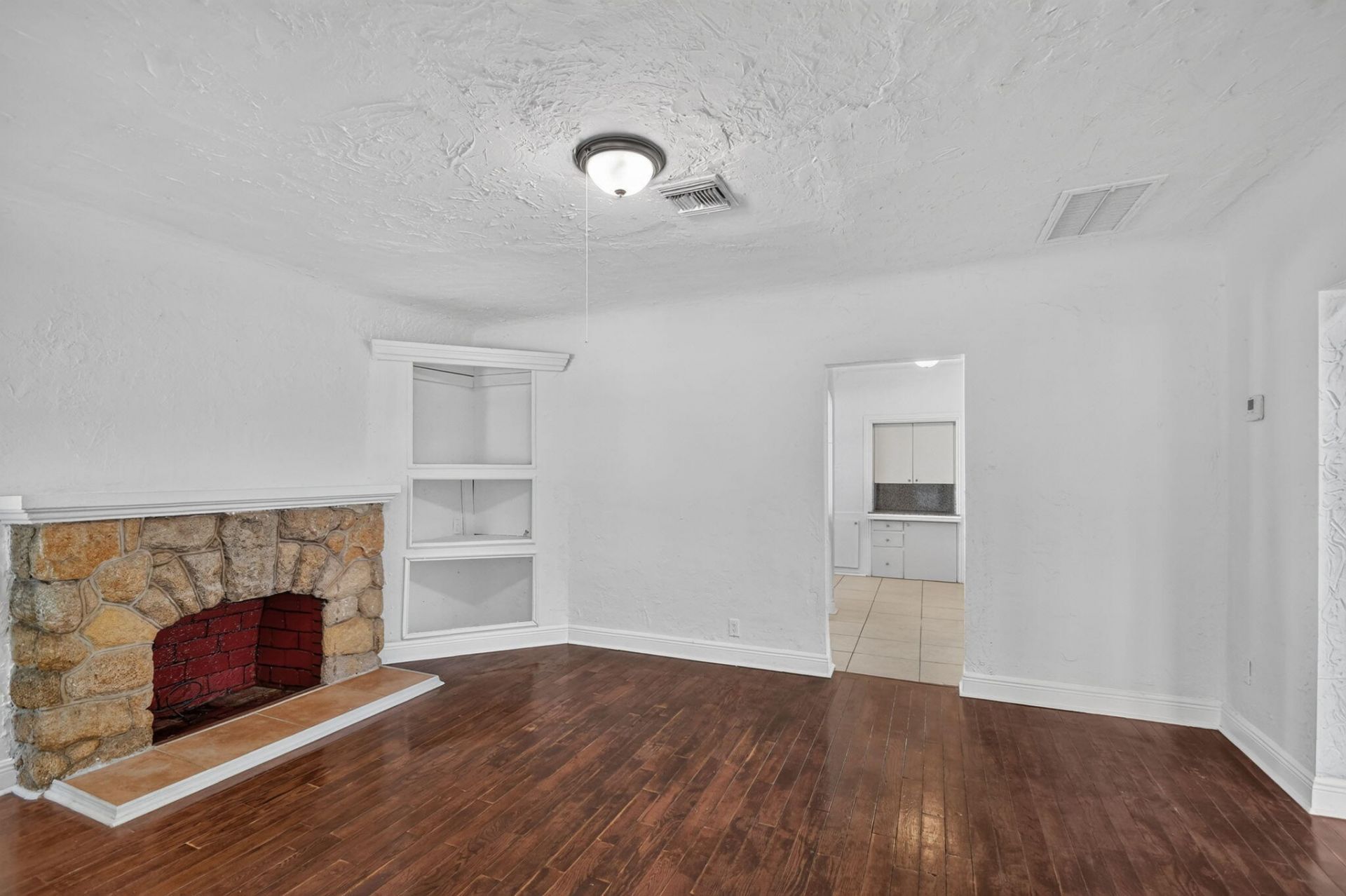 739 Kaye Street, West Palm Beach, FL 33405 Photo