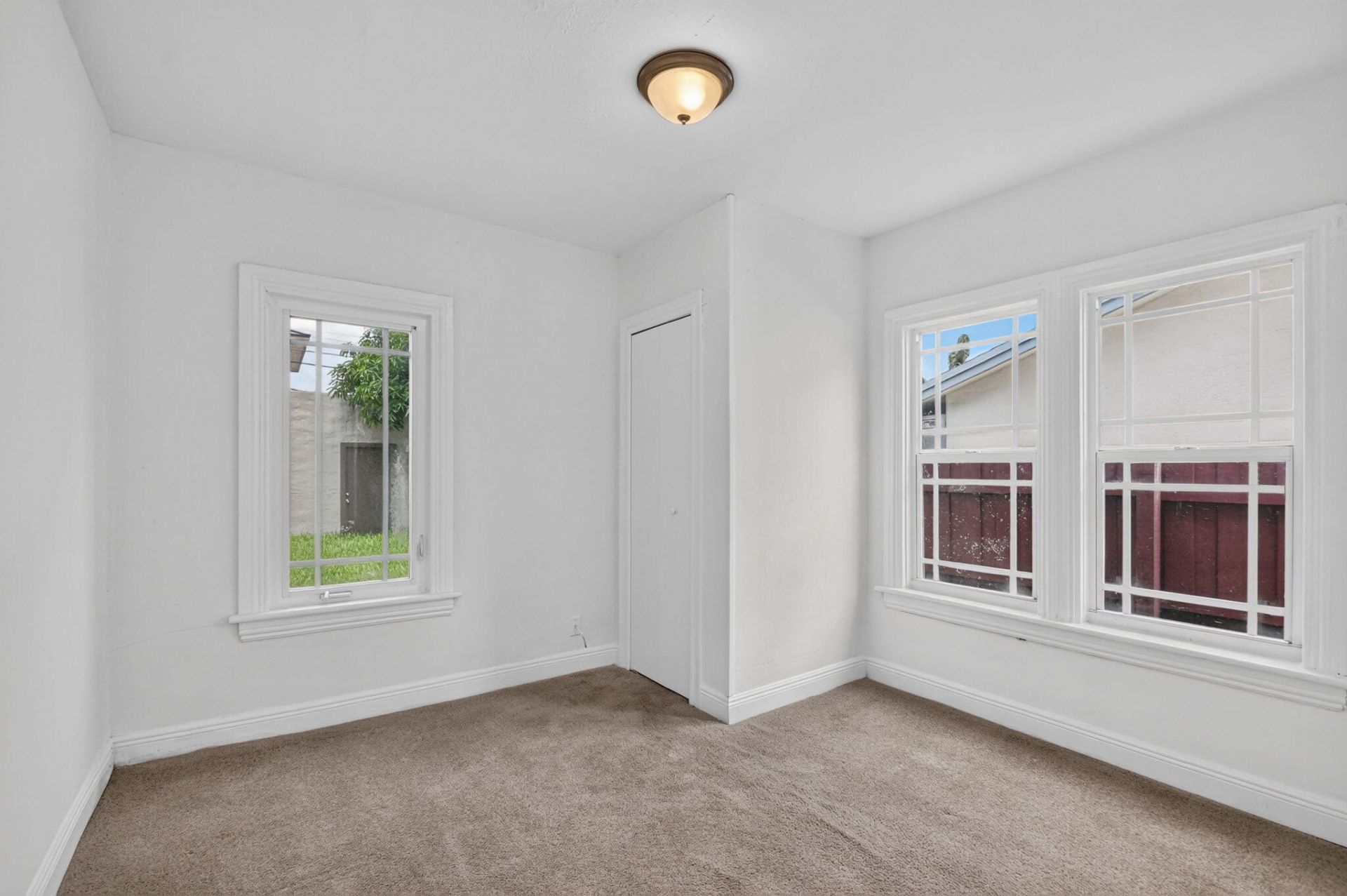 739 Kaye Street, West Palm Beach, FL 33405 Photo