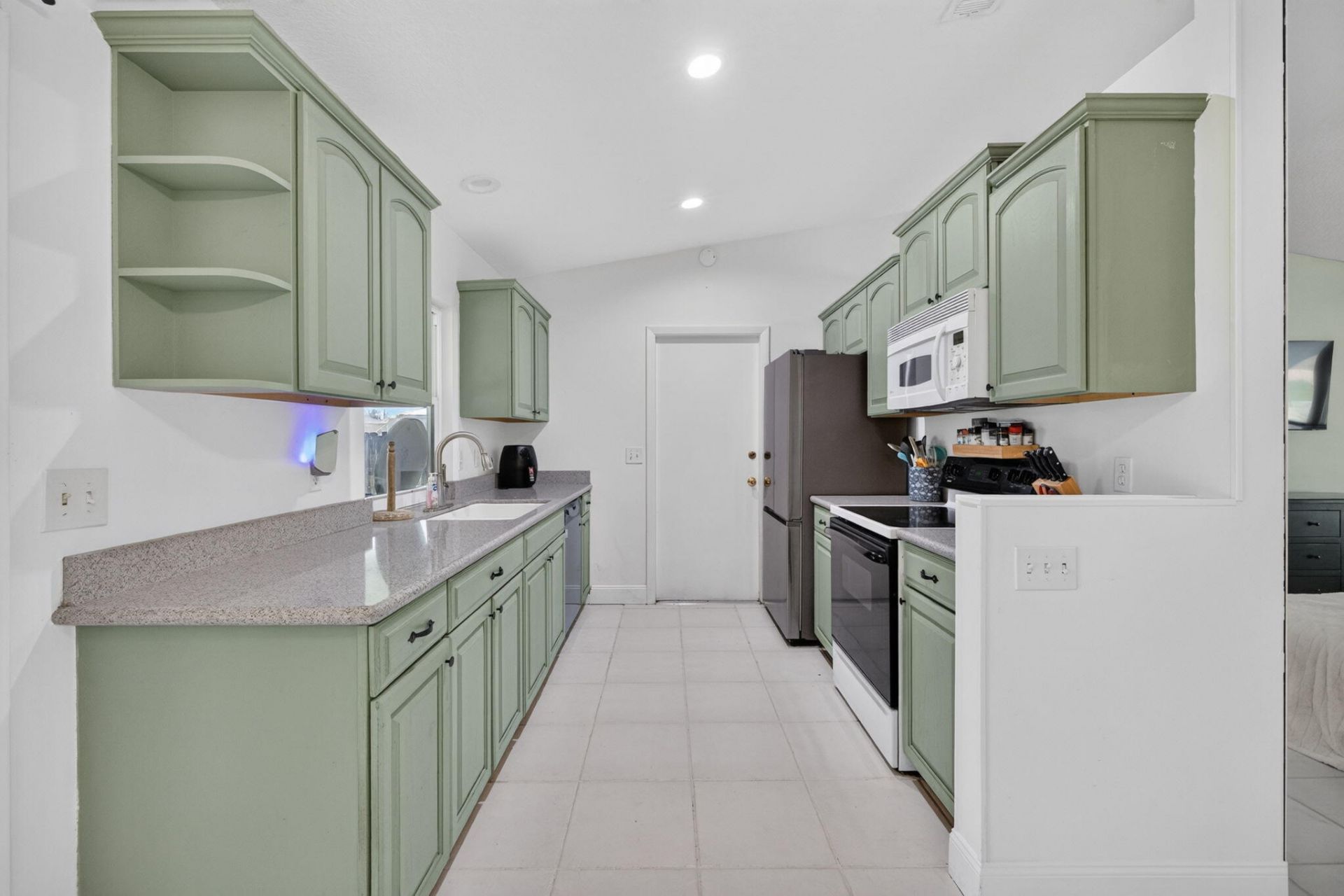 872 SW Nichols Terrace, Port Saint Lucie, FL 34953 Photo