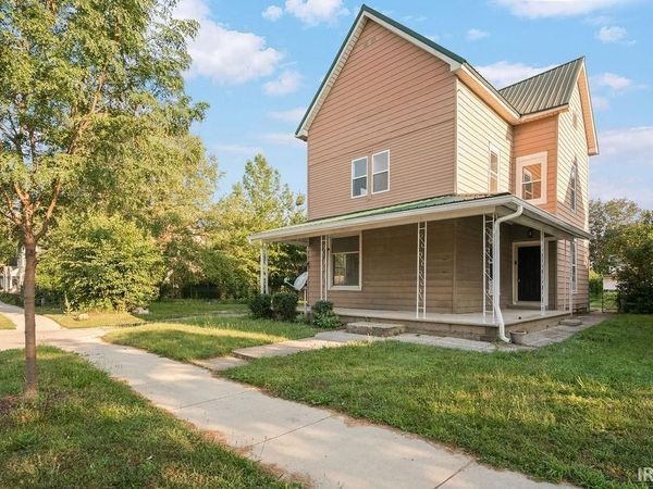 414 W MARKET Street, Logansport, IN 46947