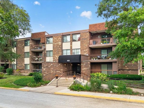 460 Raintree Court , Unit 1H, Glen Ellyn, IL 60137