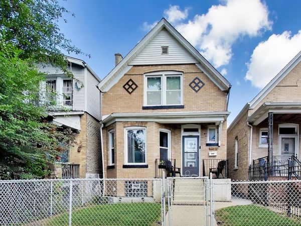 Chicago, IL 60651
