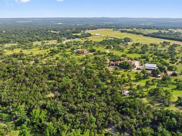 418 Cattle Trail DR, Dripping Springs, TX 78620