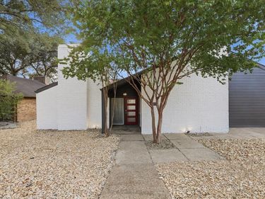 17007 Davenport Road, Dallas, TX 75248