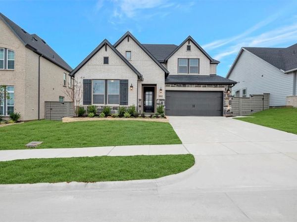 8916 Chestnut Lane, Justin, TX 76247