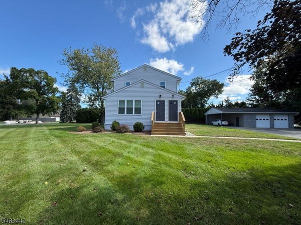 391 Hollywood Ave, Fairfield, NJ 07004