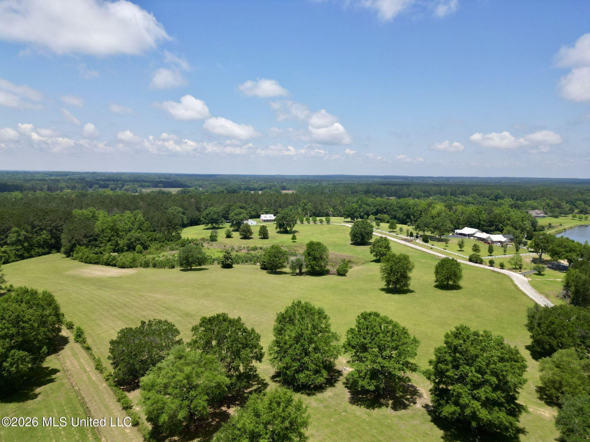 15 Thunder Road, Poplarville, MS 39470 Main Photo