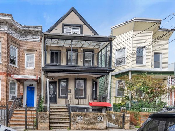 32-46 105 St, Corona, NY 11369