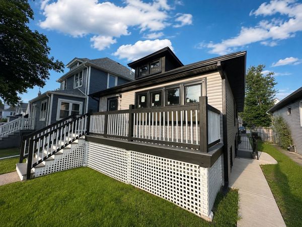 139 S 12th Avenue , Maywood, IL 60153