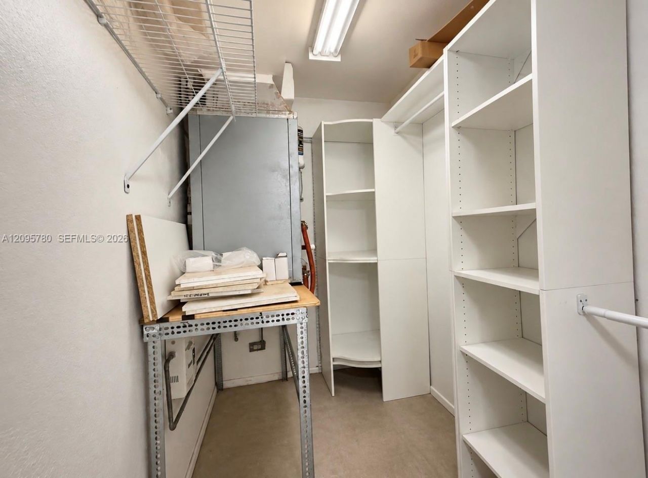 609 NE 13th Ave , Unit 203, Fort Lauderdale, FL 33304 Photo