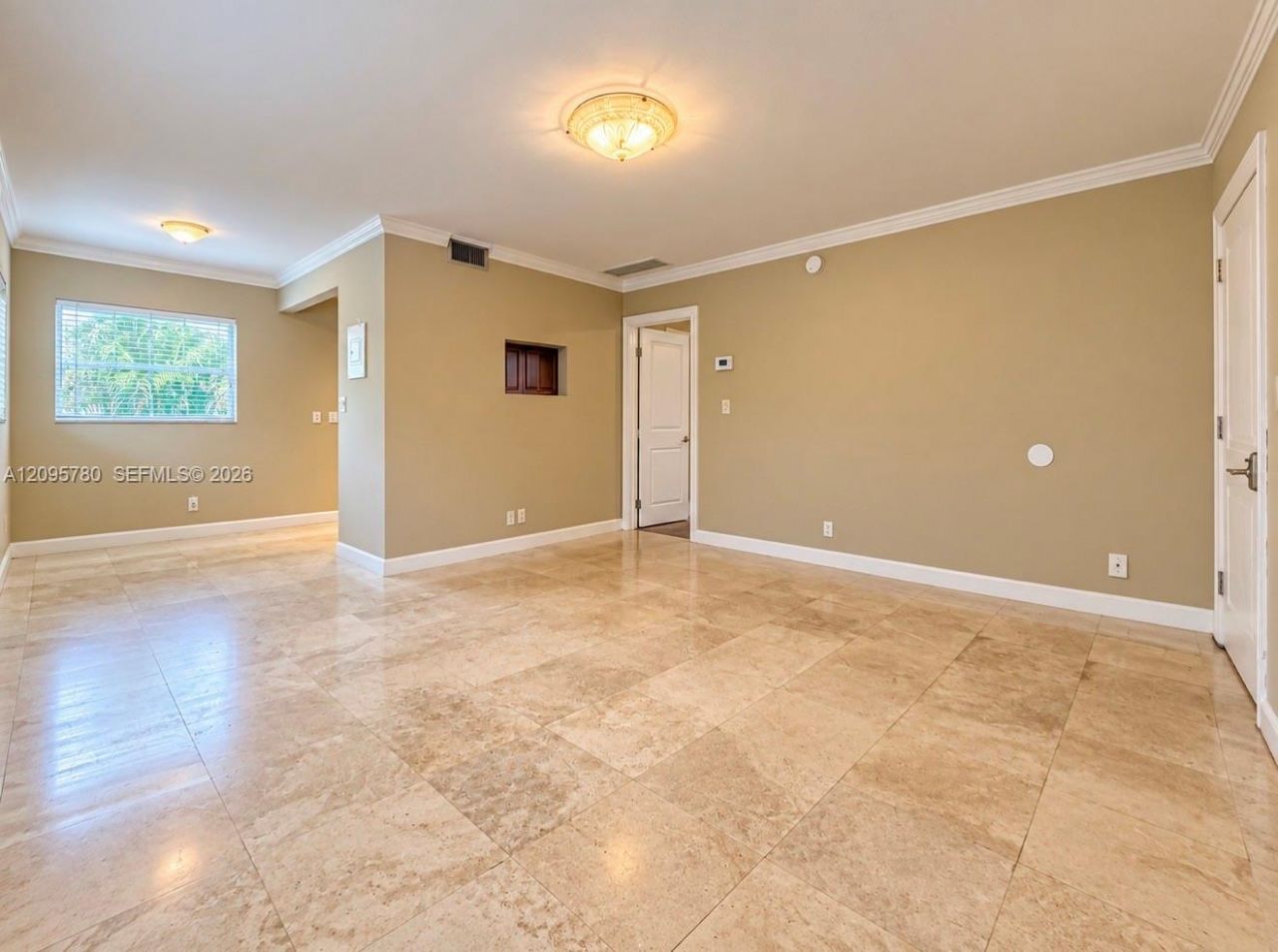 609 NE 13th Ave , Unit 203, Fort Lauderdale, FL 33304 Photo