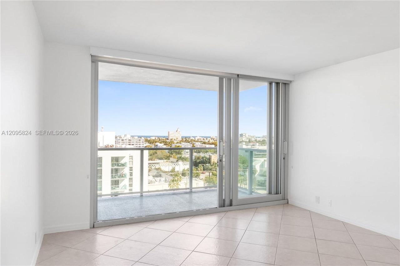 1000 West Ave , Unit 1008, Miami Beach, FL 33139 Photo