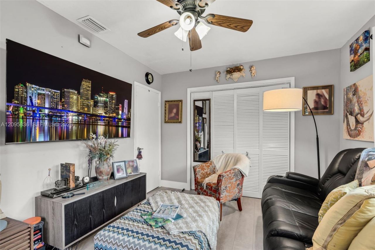 4340 W 5th Ave , Hialeah, FL 33012 Photo