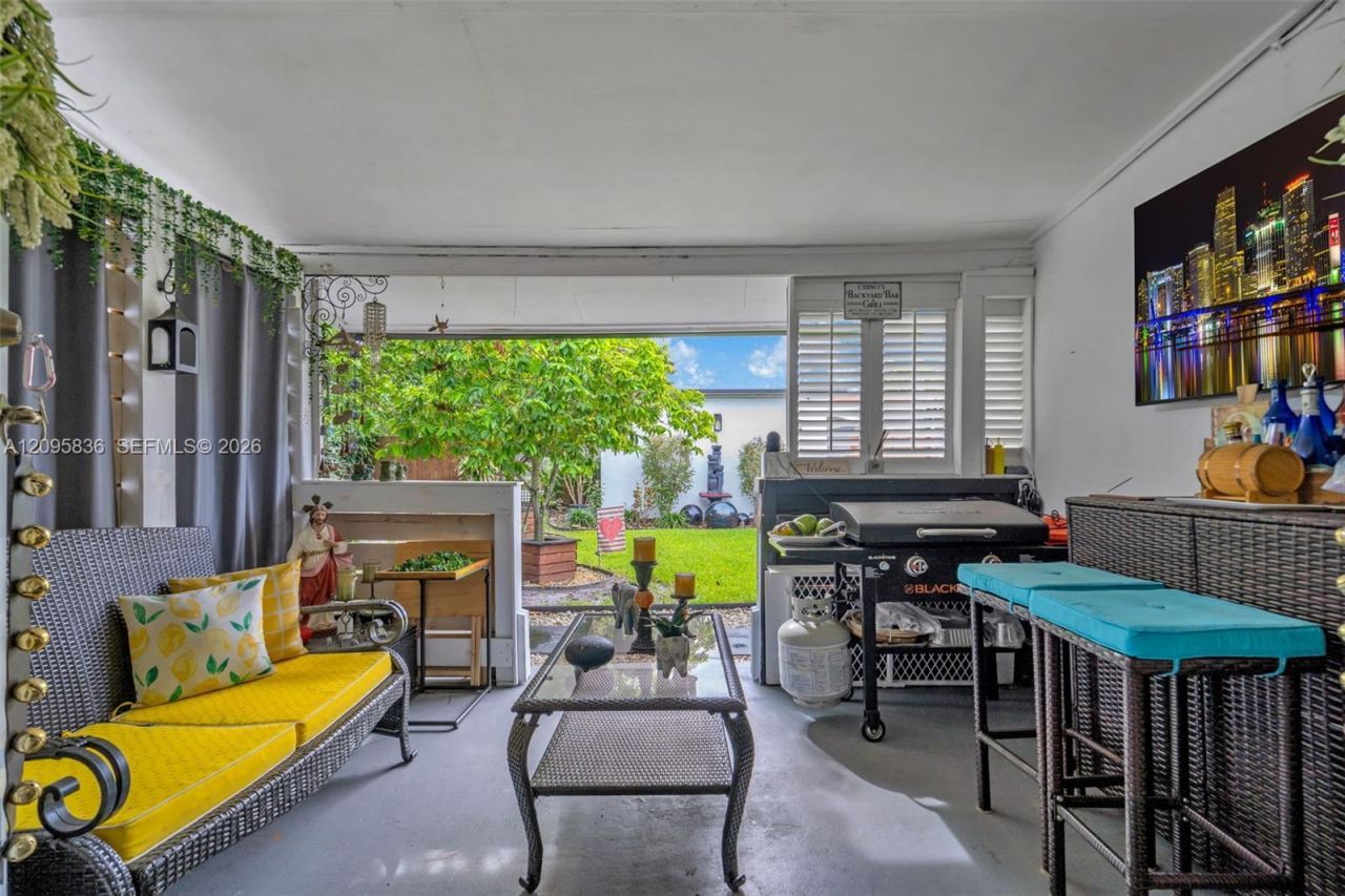 4340 W 5th Ave , Hialeah, FL 33012 Photo