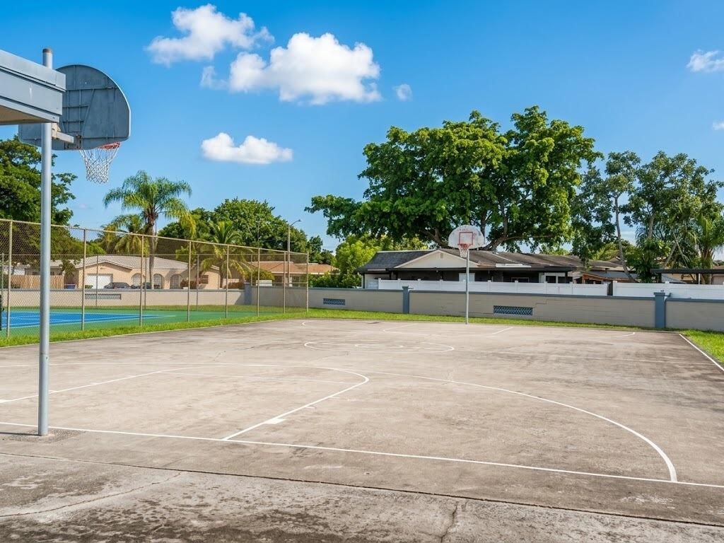 820 SW 49th Terrace, Margate, FL 33068 Photo