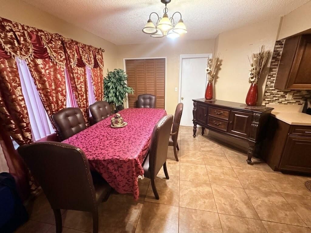 820 SW 49th Terrace, Margate, FL 33068 Photo