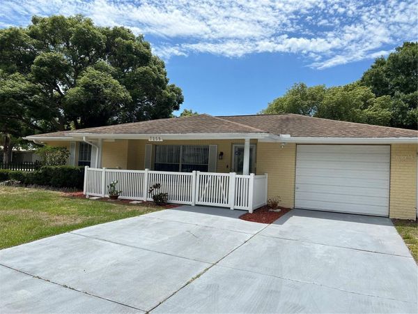 7259 MAGNOLIA VALLEY DRIVE , NEW PORT RICHEY, FL 34653