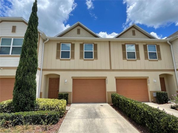 3827 STRAFFORD PLACE , LAKELAND, FL 33810