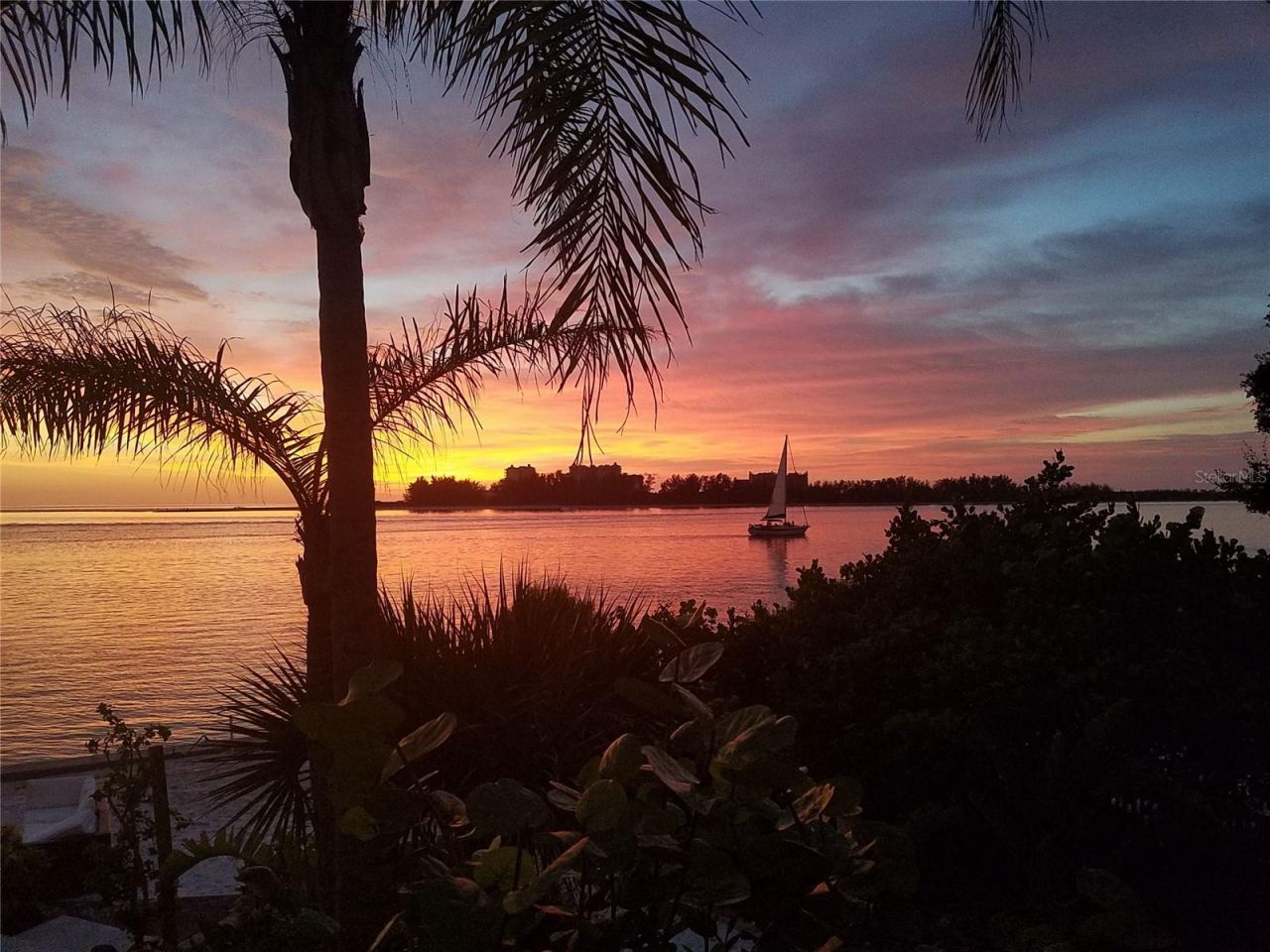 8750 Midnight Pass Road, Unit 501C, Sarasota, FL 34242 Photo