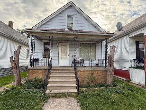 12117 Lumpkin Street, Hamtramck, Mi 48212